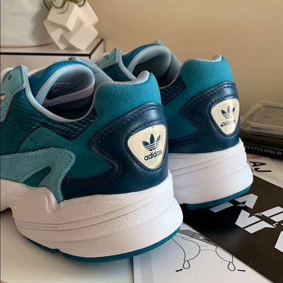 NWT Adidas Falcon ombré teal shoes - Picture 7 of 9